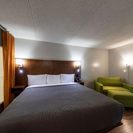 Hotel & Suites Normandin Quebec Exteriér fotografie